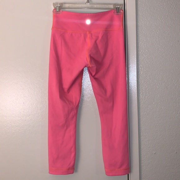 Lululemon Athletica Reversible Yoga Pants - Picture 3 of 12